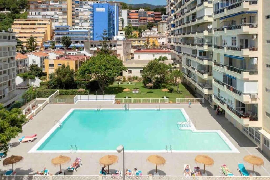 Magnifico Apartamento En La Carihuela, Torremolino Torremolinos Exterior photo