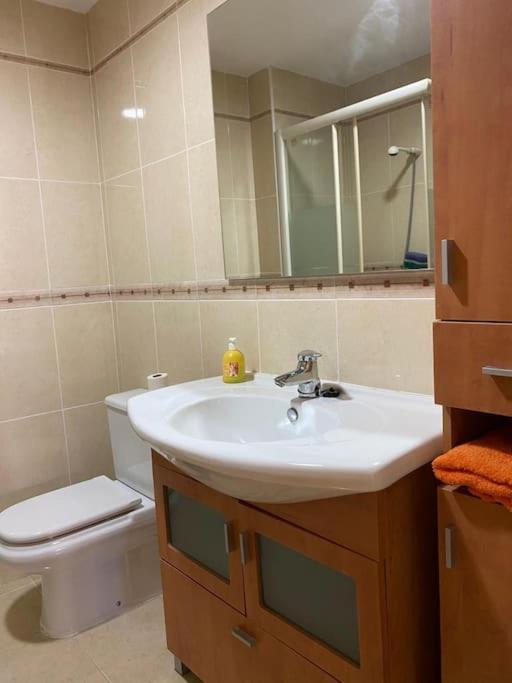 Magnifico Apartamento En La Carihuela, Torremolino Torremolinos Exterior photo