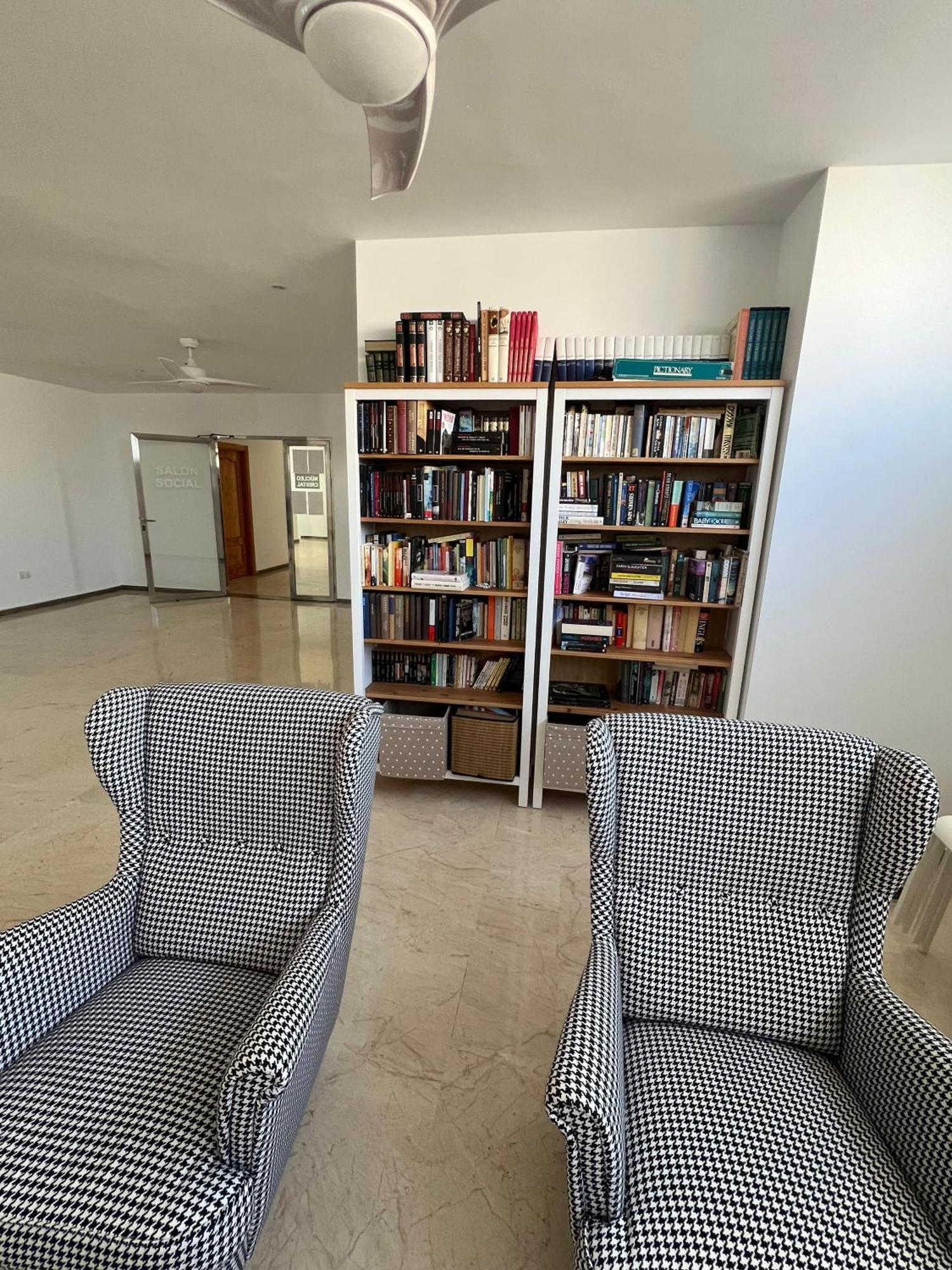 Magnifico Apartamento En La Carihuela, Torremolino Torremolinos Exterior photo